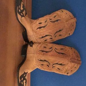 Old school - western style Dan Post cowboy boots